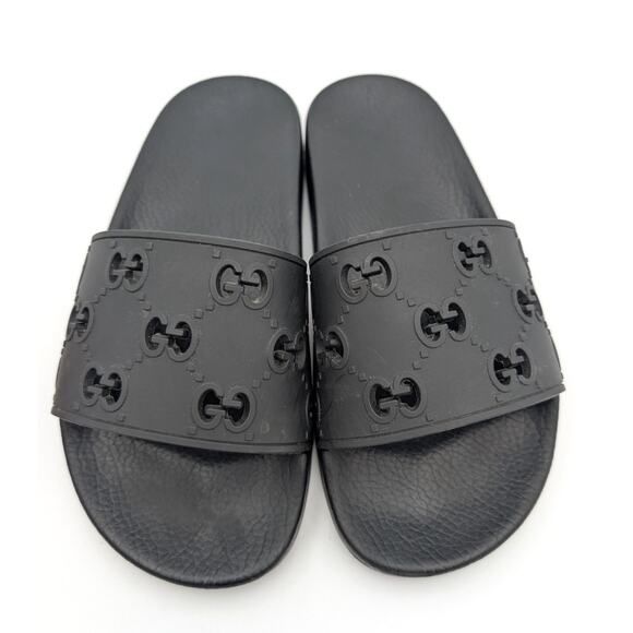 Gucci Black Rubber GG Laser Cut Pool Slide Sandals Unisex Size US W6 EU37 - Picture 3 of 11
